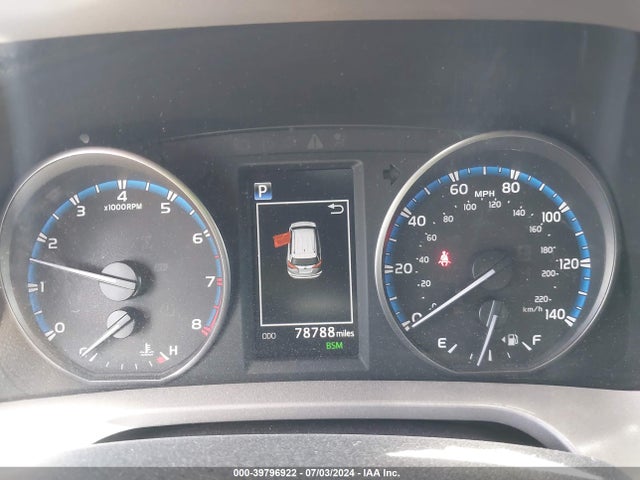 Toyota Rav4 Xle 2018 2T3RFREV7JW793857 Image 7