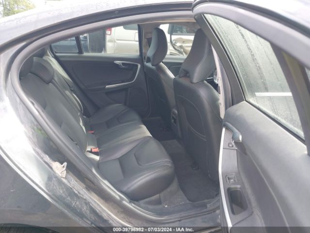 YV1612TK2F1358651 Volvo S60 T5 Premier