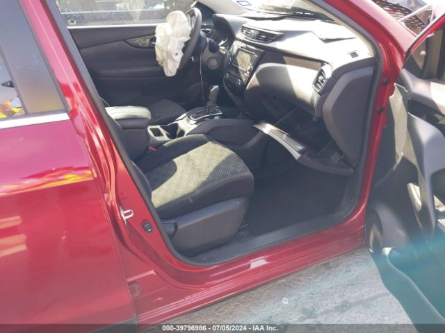 JN1BJ1CP3KW242885 Nissan Rogue Sport Sv