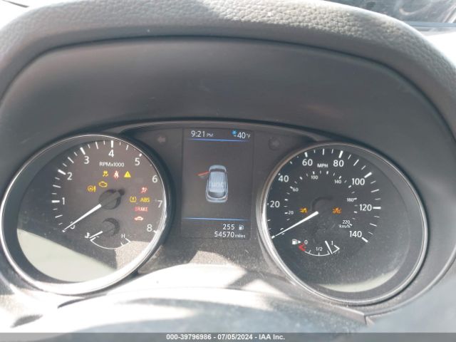 JN1BJ1CP3KW242885 Nissan Rogue Sport Sv