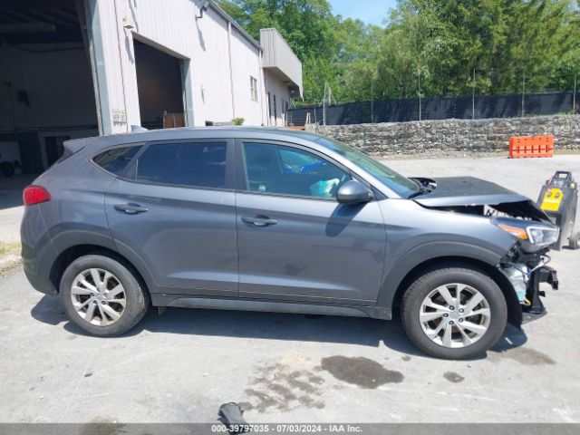 KM8J2CA43KU021966 Hyundai TUCSON SE