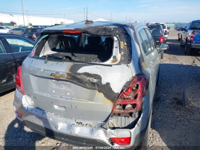 3GNCJNSB9KL358362 Chevrolet TRAX LS