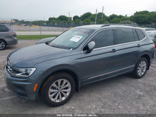 3VV3B7AX9JM213623 Volkswagen Tiguan 2.0t Se/2.0t Sel
