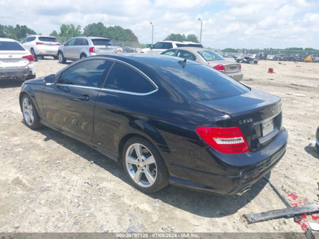 WDDGJ4HB6FG378449 Mercedes-Benz C 250