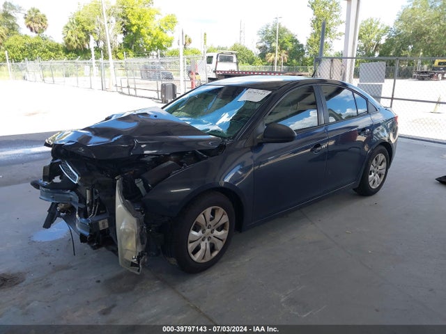 Chevrolet Cruze Ls Auto 2014 1G1PA5SH6E7164422 Image 2