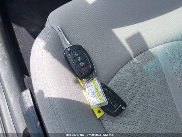 Hyundai Sonata 2017 5NPE24AF3HH584466 Image 11