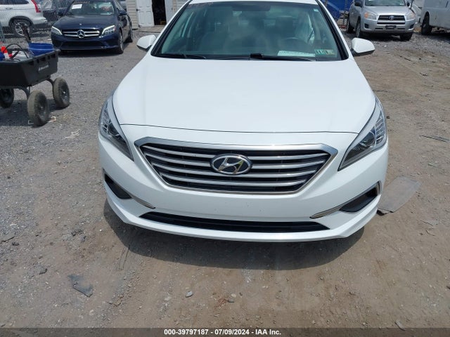 Hyundai Sonata 2017 5NPE24AF3HH584466 Image 12