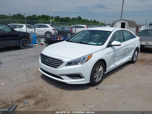 Hyundai Sonata 2017 5NPE24AF3HH584466 Image 2