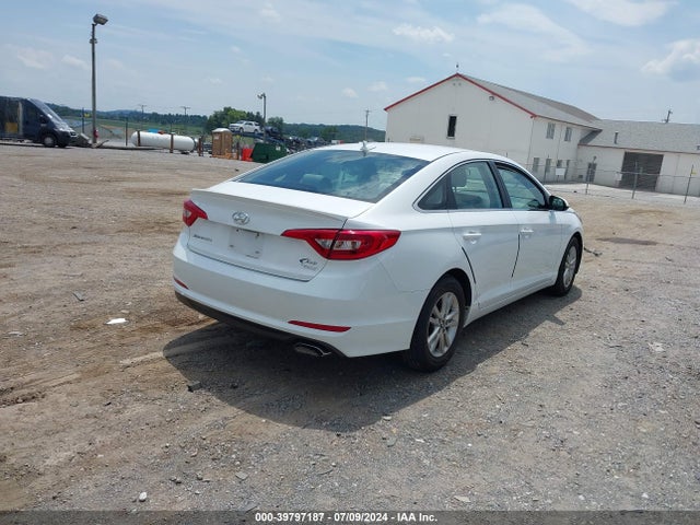 Hyundai Sonata 2017 5NPE24AF3HH584466 Image 4