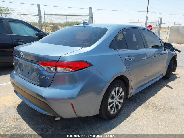 Toyota Corolla Hybrid Le 2022 JTDEAMDE6NJ042951 Image 3