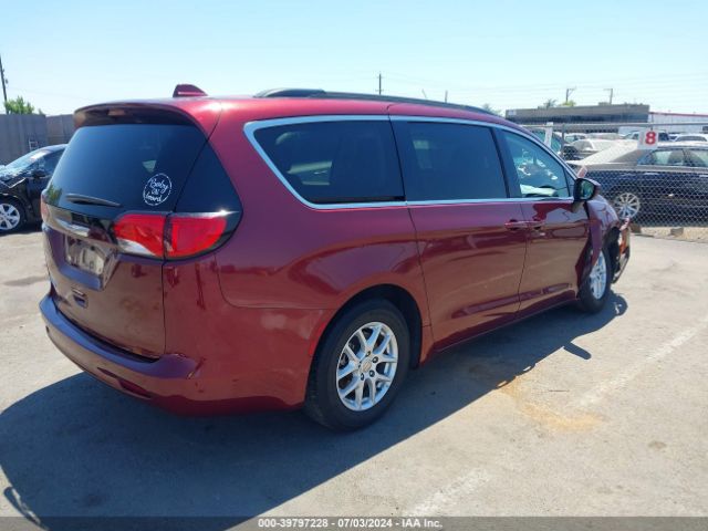 2C4RC1DG1LR268495 Chrysler Voyager Lxi