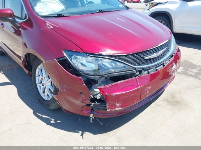 2C4RC1DG1LR268495 Chrysler Voyager Lxi