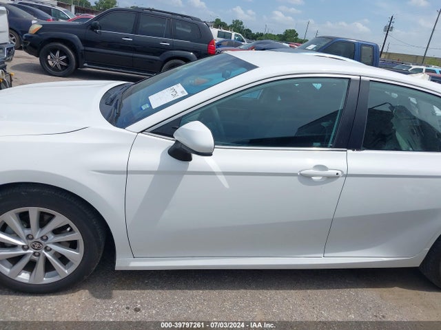 Toyota CAMRY LE 2023 4T1C11AK2PU079041 Image 14