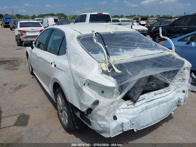 Toyota CAMRY LE 2023 4T1C11AK2PU079041 Image 3