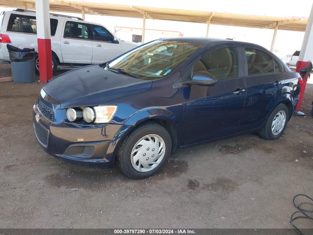 Chevrolet Sonic Ls Auto 2016 1G1JA5SH6G4173342 Image 2