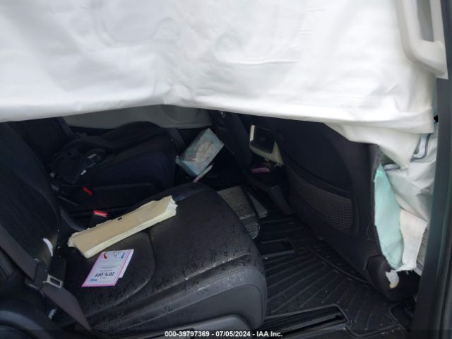 KNDNB4H34P6279806 KIA Carnival Mpv Lx Seat Package