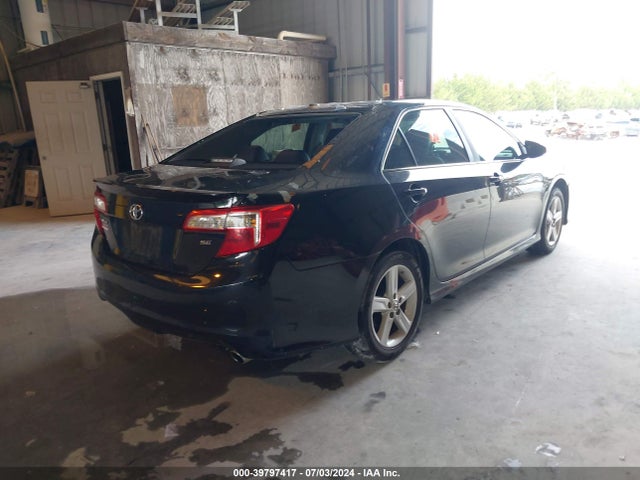 Toyota CAMRY SE 2014 4T1BF1FK9EU836651 Image 4