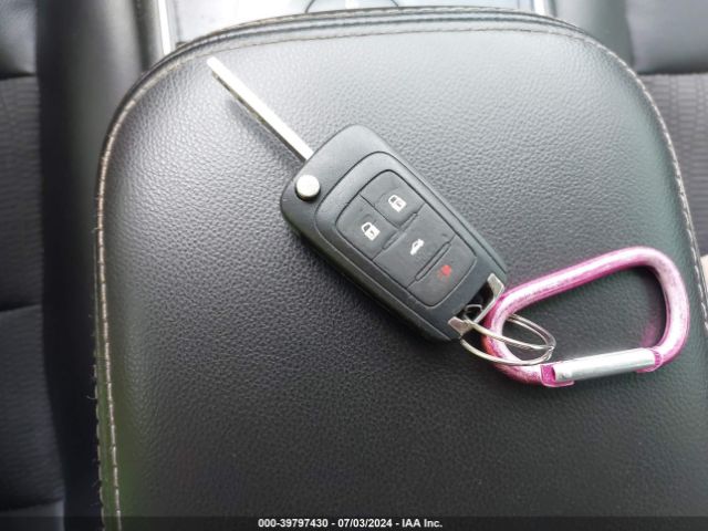 2G1105S32H9125276 Chevrolet IMPALA 1LT