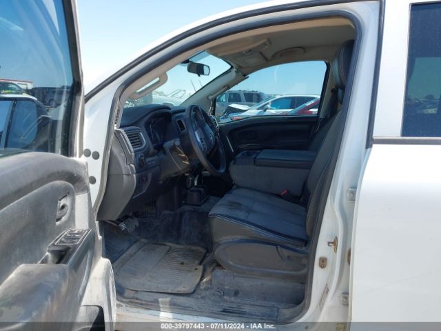 1N6AA1EJ0KN516905 Nissan TITAN S