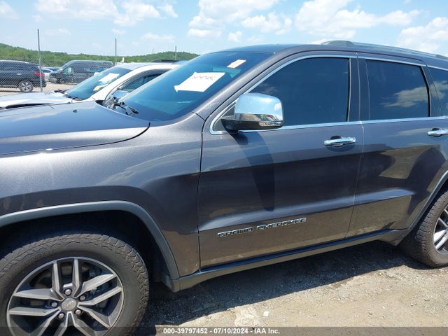 1C4RJEBG7JC359194 Jeep Grand Cherokee Limited 4x2