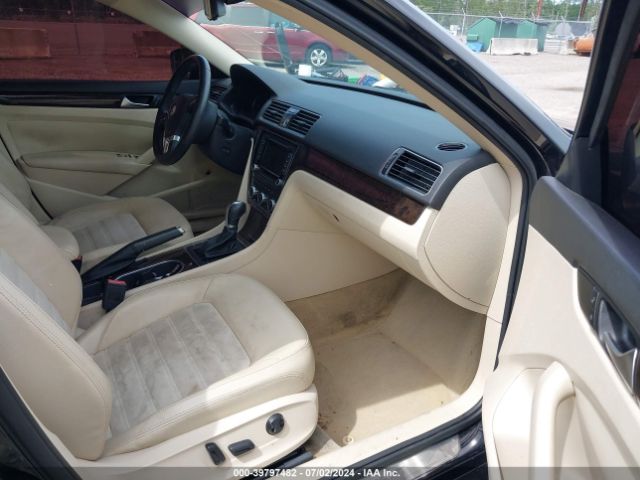 1VWCV7A31FC001680 Volkswagen Passat 2.0l Tdi Sel Premium