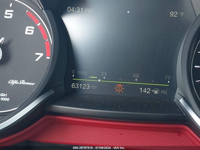 ZASFAKAN3J7B80426 Alfa Romeo Stelvio Awd