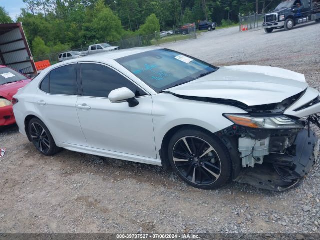 4T1B61HK2JU058149 Toyota CAMRY XSE