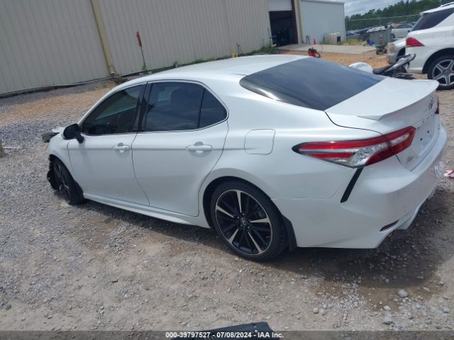 4T1B61HK2JU058149 Toyota CAMRY XSE