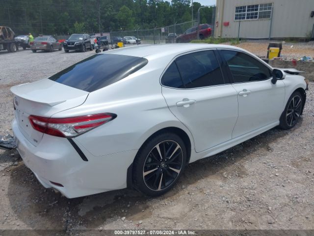4T1B61HK2JU058149 Toyota CAMRY XSE