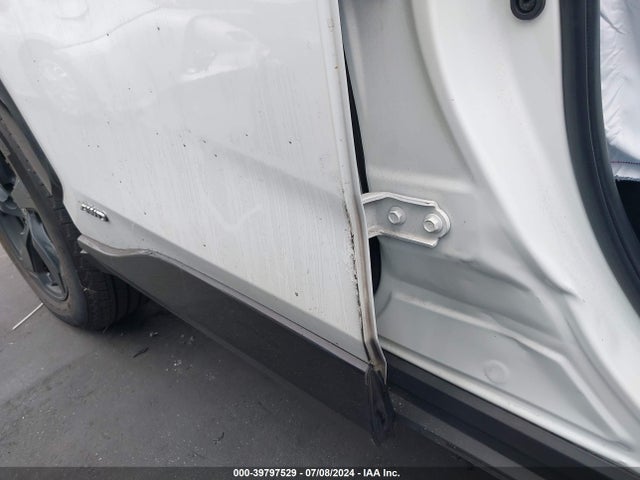 JTMEWRFV8LJ031488 Toyota Rav4 Hybrid Xse