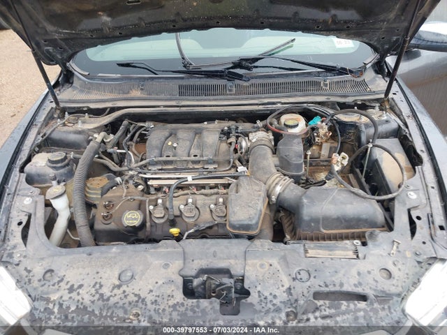 Ford Taurus Limited 2017 1FAHP2F80HG115049 Image 10