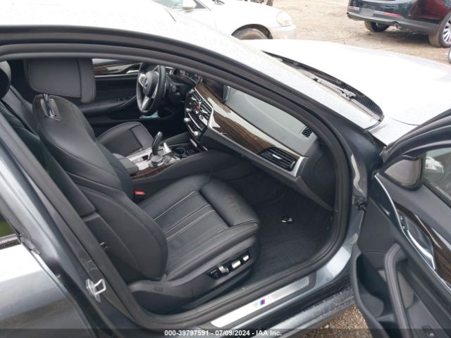 WBAJE7C58KWW09209 BMW 540i Xdrive