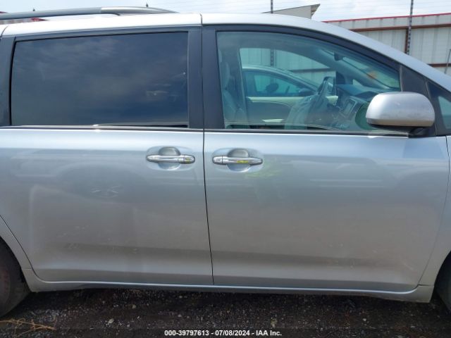 5TDYK3DC3ES513038 Toyota Sienna Xle V6 8 Passenger