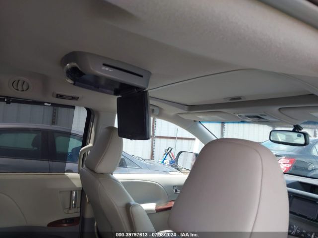 5TDYK3DC3ES513038 Toyota Sienna Xle V6 8 Passenger