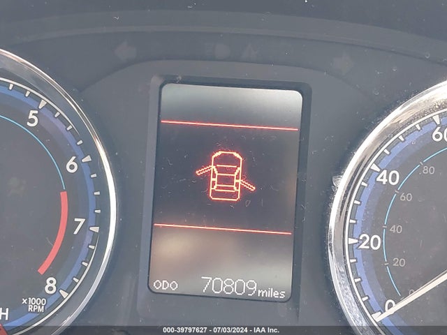 Toyota COROLLA LE 2018 5YFBURHE8JP780922 Image 15