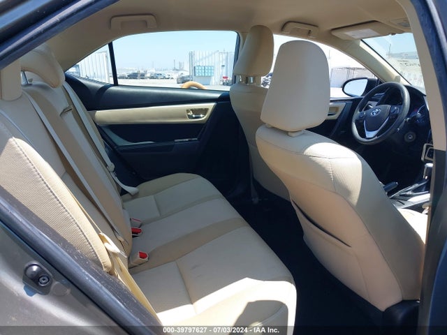 Toyota COROLLA LE 2018 5YFBURHE8JP780922 Image 8