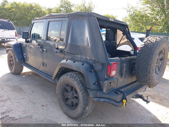 1C4BJWDG3HL548746 Jeep Wrangler Unlimited Sport 4x4