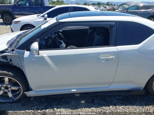 Scion TC 2015 JTKJF5C76FJ011606 Image 15
