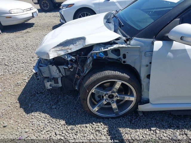 Scion TC 2015 JTKJF5C76FJ011606 Image 18