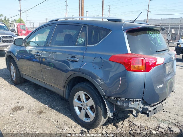 Toyota Rav4 Xle 2014 JTMWFREV9ED040143 Image 3