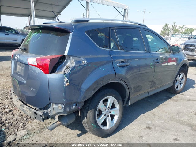 Toyota Rav4 Xle 2014 JTMWFREV9ED040143 Image 4
