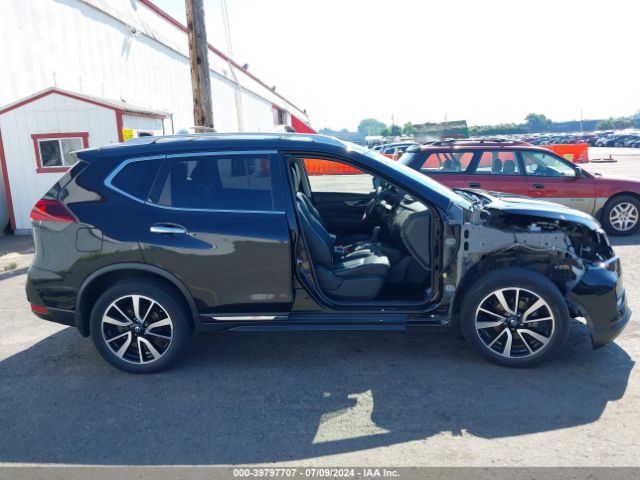 JN8AT2MV9JW354583 Nissan Rogue Sl