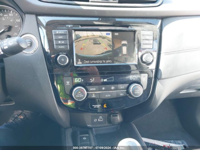 JN8AT2MV9JW354583 Nissan Rogue Sl