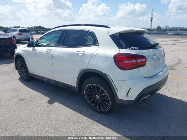 WDCTG4EB1KU019480 Mercedes-Benz GLA 250