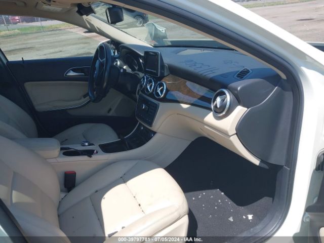 WDCTG4GB1FJ175250 Mercedes-Benz Gla 250 4matic