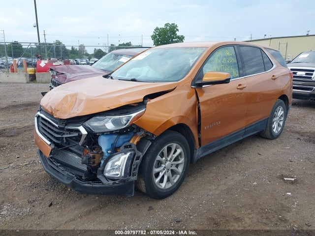 Chevrolet EQUINOX LT 2018 2GNAXJEV3J6172212 Image 2