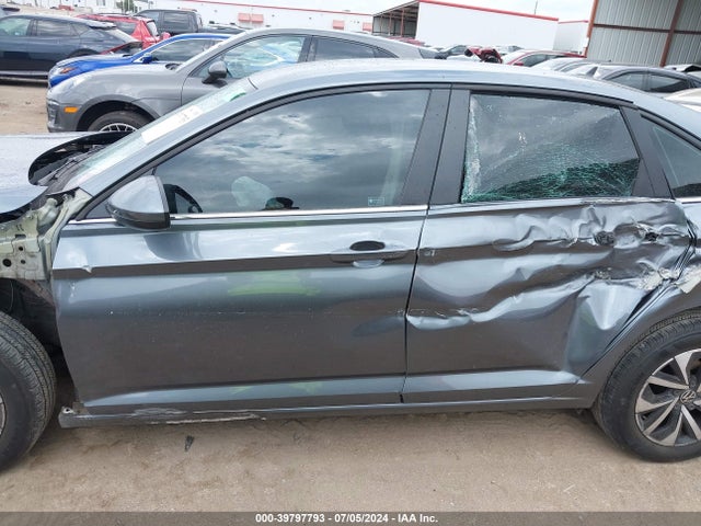 3VWCM7BUXNM025760 Volkswagen Jetta 1.5t S