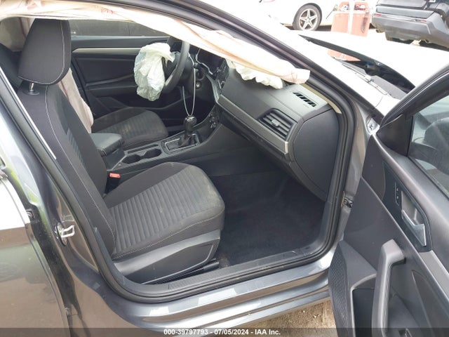3VWCM7BUXNM025760 Volkswagen Jetta 1.5t S