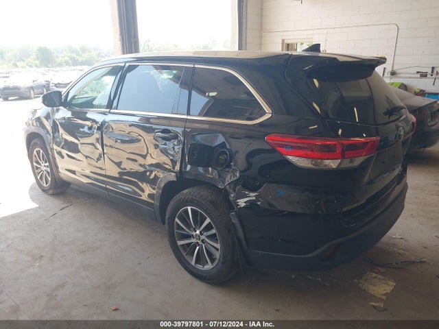 Toyota Highlander Xle 2019 5TDJZRFH0KS596285 Image 3