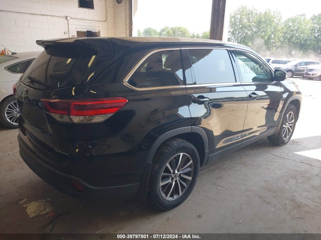 Toyota Highlander Xle 2019 5TDJZRFH0KS596285 Image 4